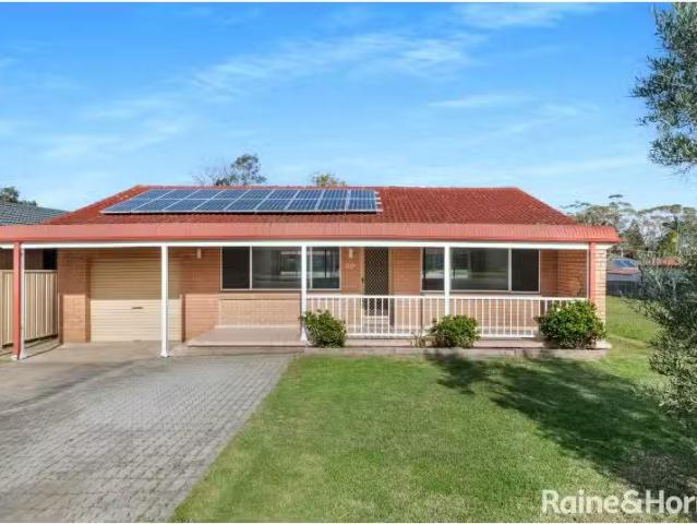 New 4 BR 20 Park Row, CULBURRA BEACH House for rent Listed by.
