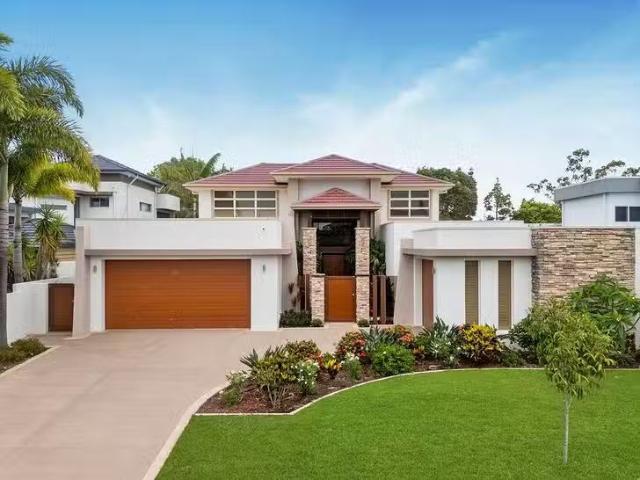 Cozy 4 BR 2113 The Circle, Hope Island, QLD 4212