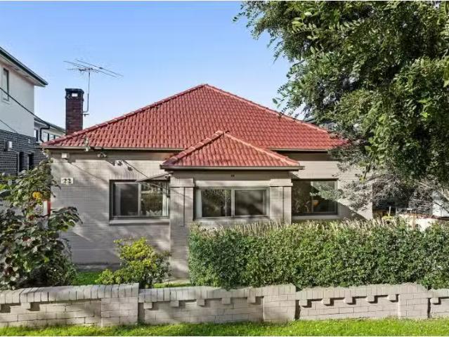 Just in! 4 BR 22 Cronulla Street, Carlton House for rent List.