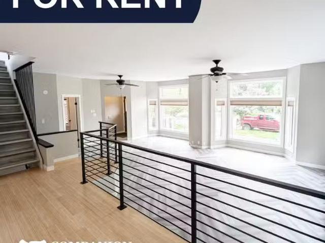 Rental! 4 BR 231 20 Street West 1 231 20th St W #1
