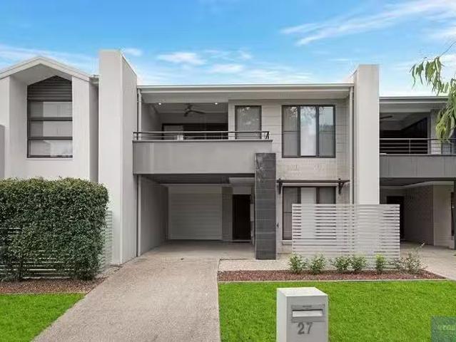 Unique 4 BR 27 Blossom Street, Yarrabilba, QLD 4207