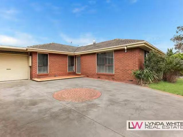 Charming 4 BR 298 Sunshine Avenue, Keilor Downs, VIC 3038