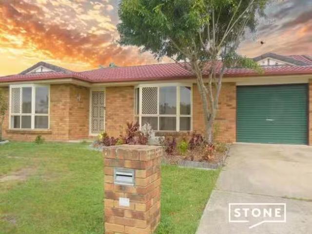 Cozy 4 BR 29 Wallace Street, Crestmead, QLD 4132