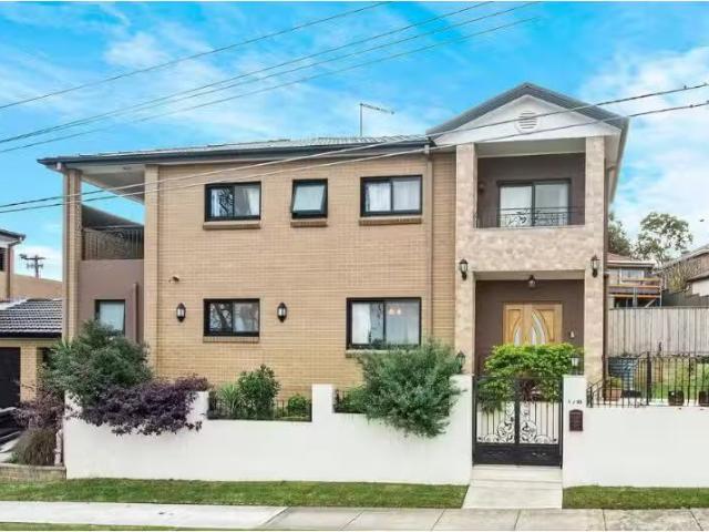 Charming 4 BR 2B Willandra Street, Ryde House for rent Listed.