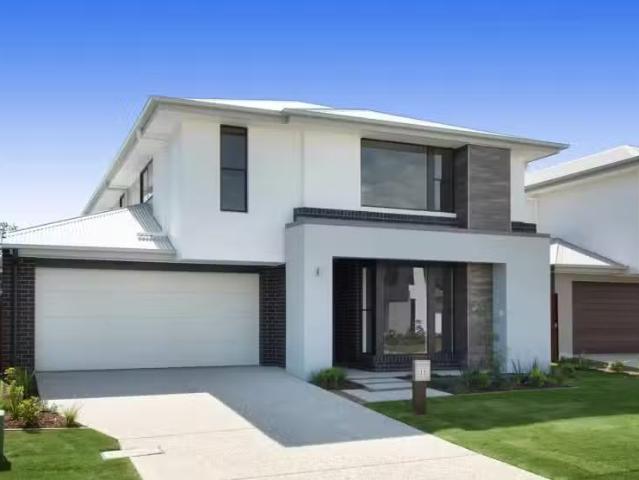 New 4 BR 33 Majestic Crescent, HEMMANT, QLD 4174 House for R.