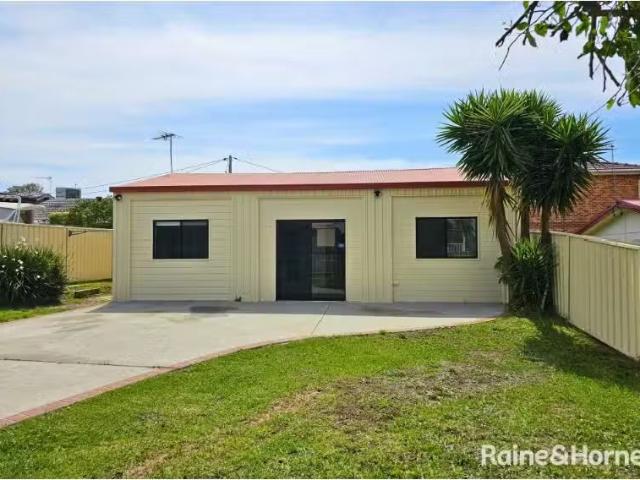 Unique 4 BR 3/44 Greenwell Point Road, GREENWELL POINT Propert.