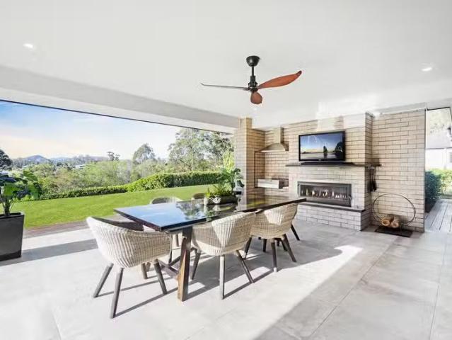 Cheap 4 BR 39 Whiptail Place, Advancetown, QLD 4211 House fo.