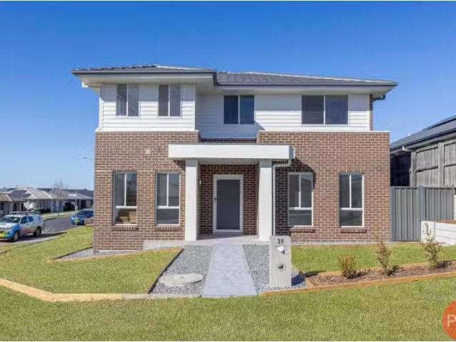 For Rent! 4 BR 39 Avocet Street, ABERGLASSLYN House for rent.
