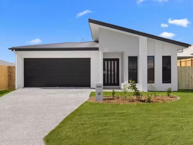 Rental! 4 BR 3 Yale Street, COLLINGWOOD PARK, QLD 4301 House.