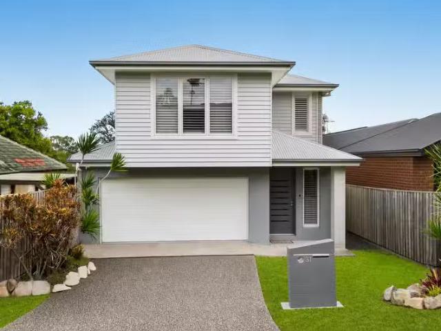 For Rent! 4 BR MANLY, QLD 4179 House for Rent