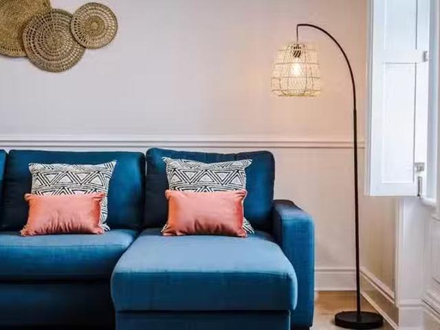 Just in! 4 BR Seel Street