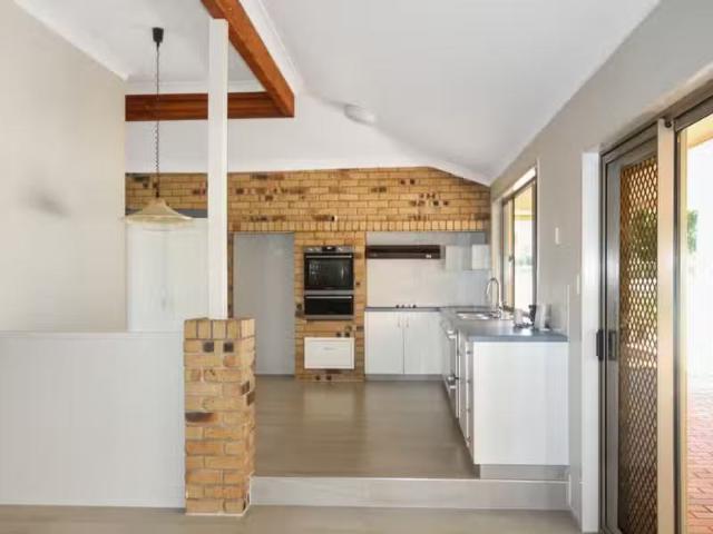 Charming 4 Bungaree Place, Karana Downs QLD 4306