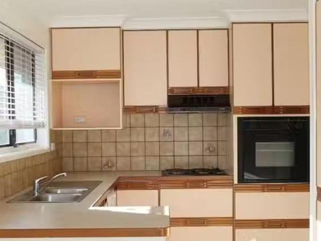 Cheap 4 Condamine Street, Runcorn, QLD 4113