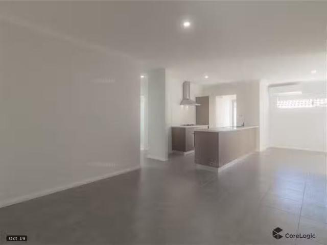 Cozy 4 Cranley Link, Ashby, WA 6065