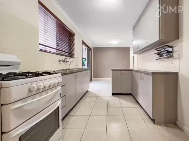 Cozy 4 Glendale Court, Huntfield Heights SA 5163