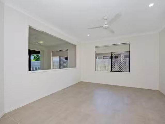 Cheap 4 Summerlake Circuit, Idalia, QLD 4811