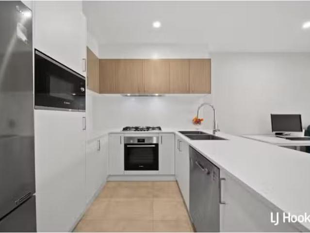 Just in! 50/9 Braybrooke Street, BRUCE Townhouse for rent Lis.