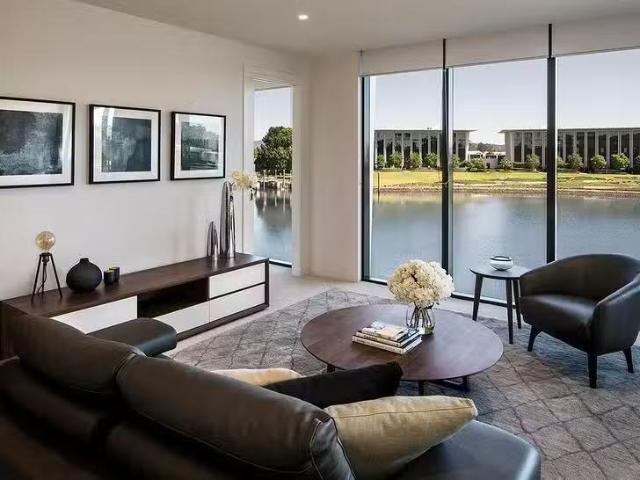 Cozy 502A/1 The Concourse, Benowa, QLD 4217