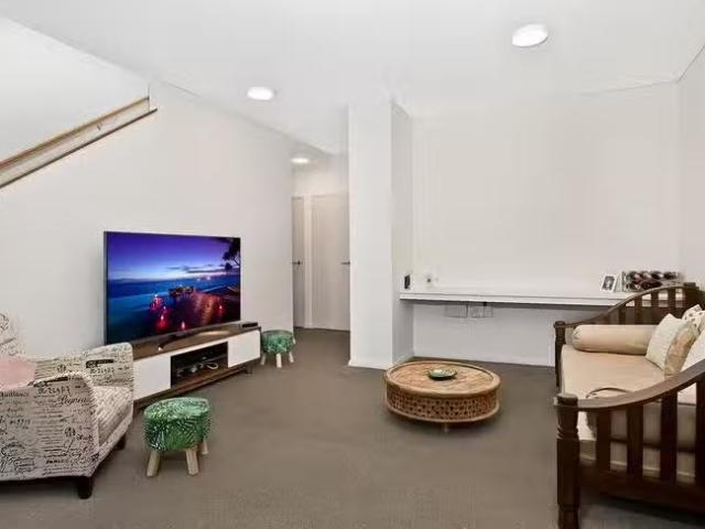 Cheap 503/9 Winning Street, North Kellyville, NSW 2155