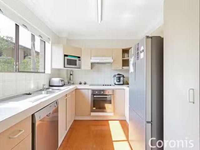 For Rent! 5/15 Ada Street, Taringa, QLD 4068