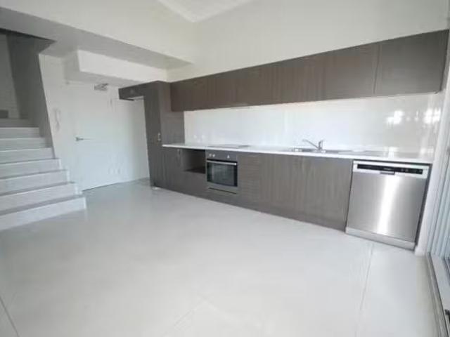Charming 5/10 Coxen Street, Zillmere, QLD 4034