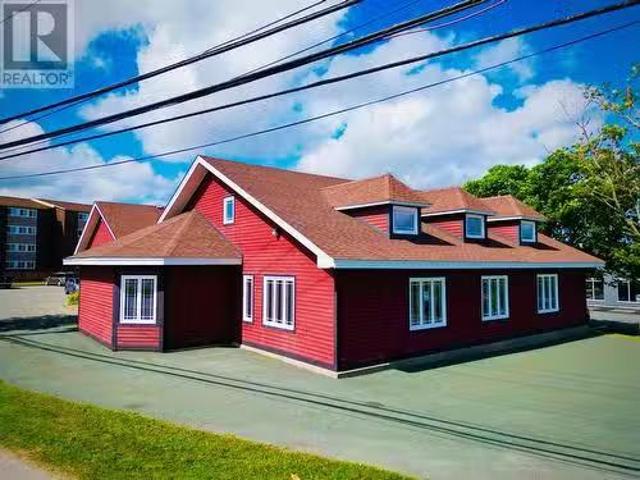Just in! 510 Topsail Road Unit#118, St. John'S, NL, A1E 2C2.