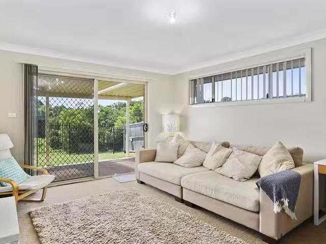 Cheap 51 Flame Tree Circuit, Woonona, NSW 2517