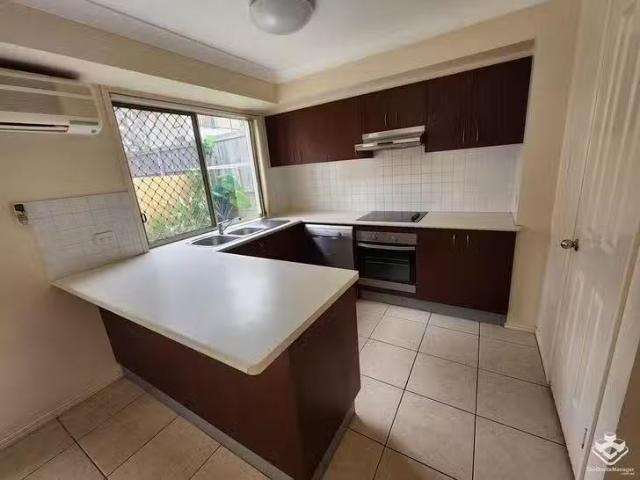 Nice 52/7 Johnston Street, Carina, QLD 4152
