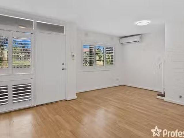 For Rent! 5/28 Newport Way, Balga, WA 6061