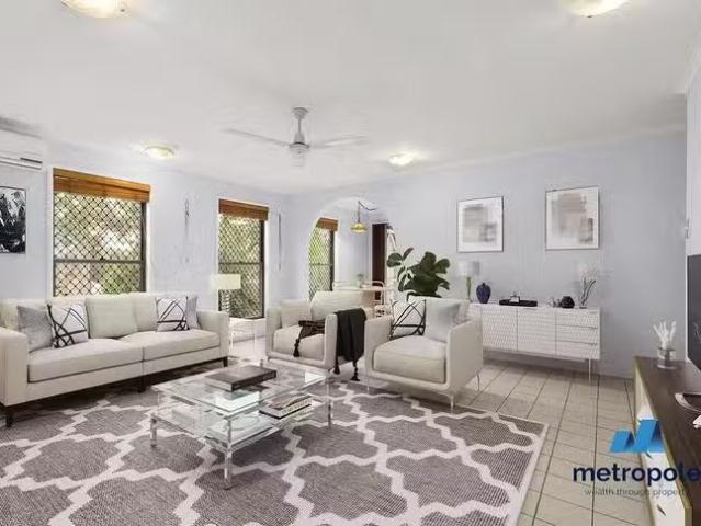 Nice 52 Corrofin Street, Ferny Grove, QLD 4055