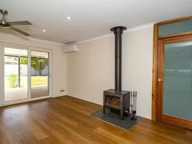 Just in! 52 Charthouse Road, Safety Bay, WA 6169