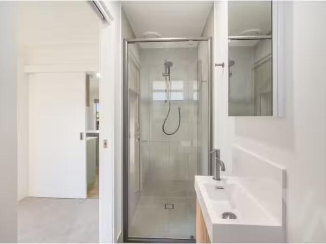 Cozy 5/2C Morgan Street, Adamstown Apartment for rent Listed.
