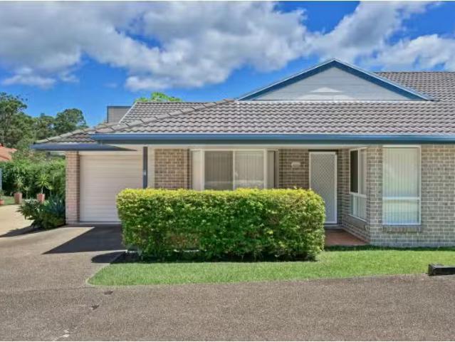 Unique 5/33 Fern Valley Parade, Port Macquarie Apartment for r.