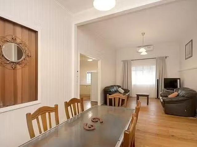 Cheap 53 Broadway Street, Woolloongabba, QLD 4102