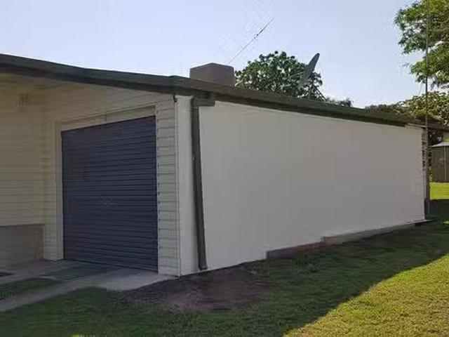 Cozy 53 Nobbs Street, Moura, QLD 4718