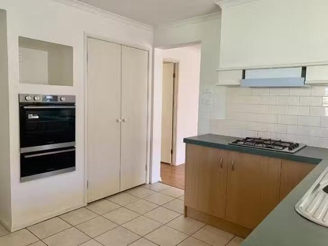 For Rent! 53 Tabletop Circuit, Horningsea Park, NSW 2171