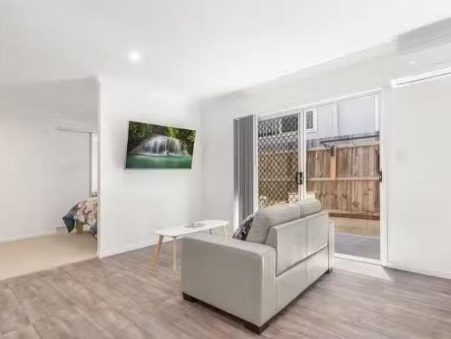Just in! 5/40A Harlen Road, Salisbury, QLD 4107