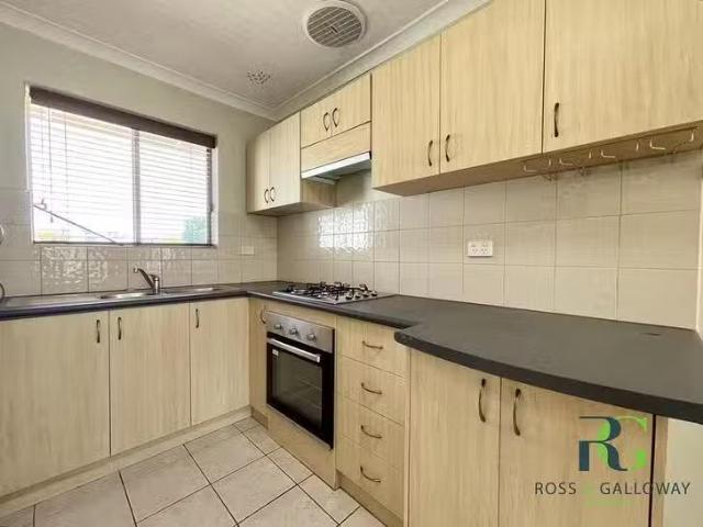 Unique 5/561 Canning Highway, Alfred Cove, WA 6154