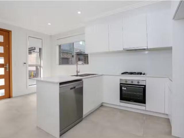 Rental! 5/57 59 Canberra St, OXLEY PARK Townhouse for rent Li.