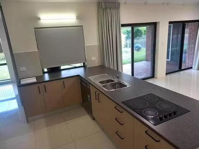 Just in! /55 Nolan Street, Whitfield, QLD 4870