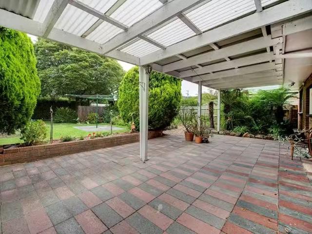 Charming 55 Palmerston Avenue, Dromana House for rent Listed.