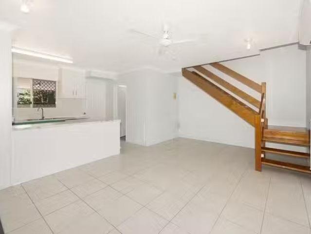 Rental! 5/67 Rose Street, North Ward, QLD 4810