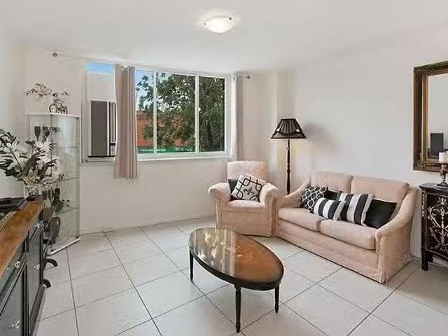 Deal! 56/119 Leichhardt Street, Spring Hill, QLD 4000