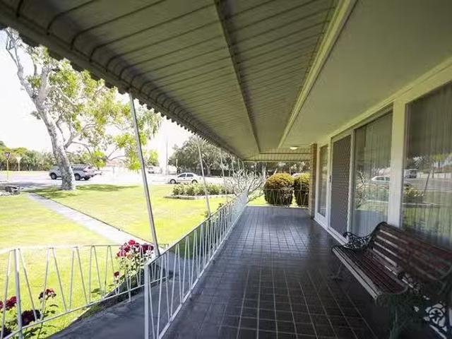 Nice 576 Rockingham Road, Munster, WA 6166
