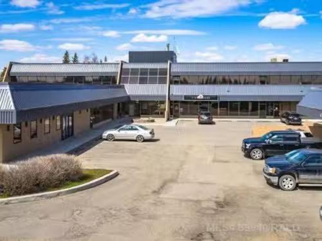 Charming 5704 44 Street, Lloydminster, AB, T9V 2A1 commercia.