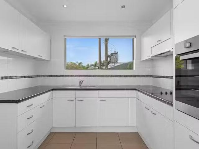 Charming 5/71 Stanley Street, Indooroopilly, QLD 4068