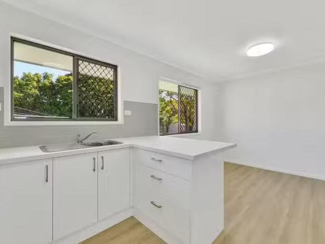Charming 58 Susan Avenue, Kippa Ring, QLD 4021