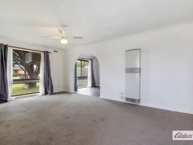 Deal! 58 Waratah Way, Wodonga, VIC 3690