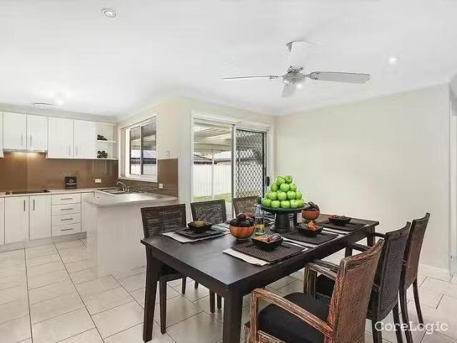 Cozy 5 Westland Close, Raby, NSW 2566