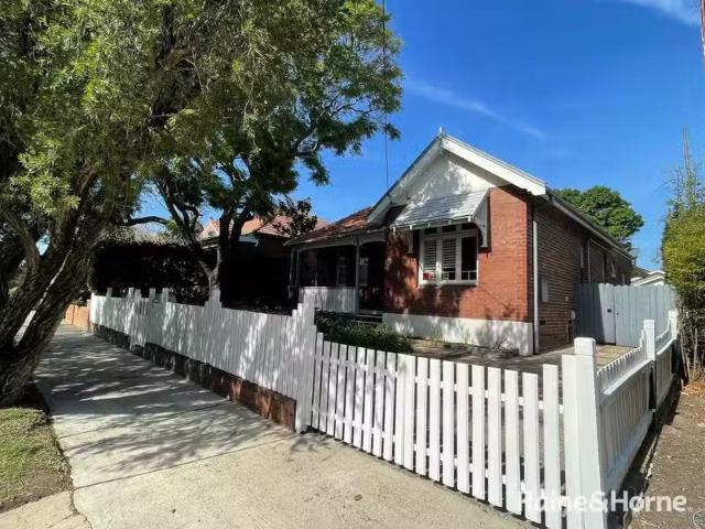 Nice 5 Wolseley St, Haberfield NSW 2045